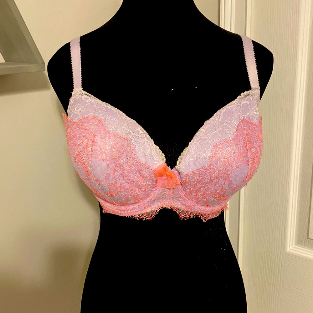 Victoria Secret 36DD Dream Angels Lined Demi pink & purple lace push-up bra, EUC